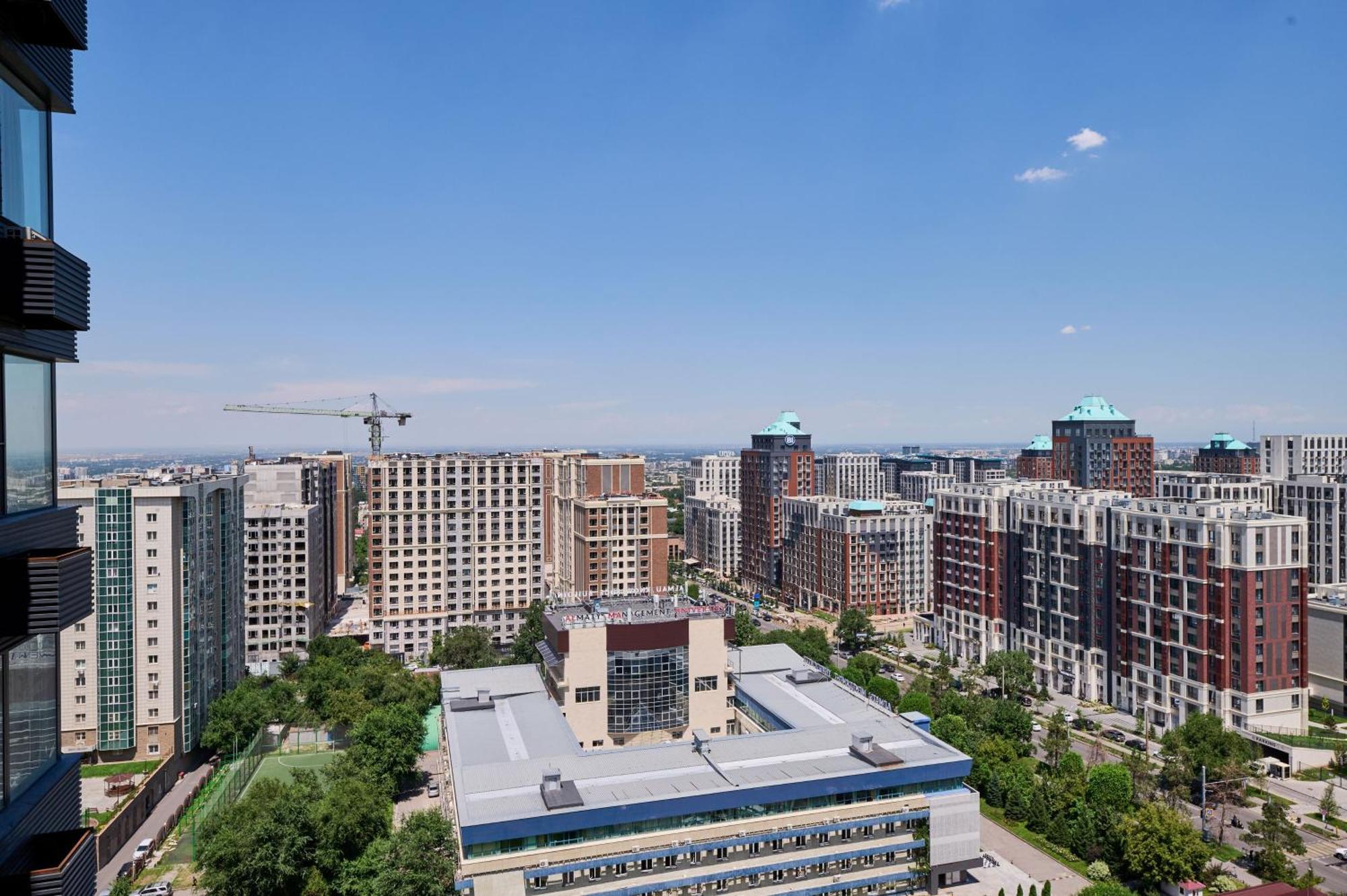 Five Business-Class Rooms In R-House Near Mega Center 阿拉木图 外观 照片