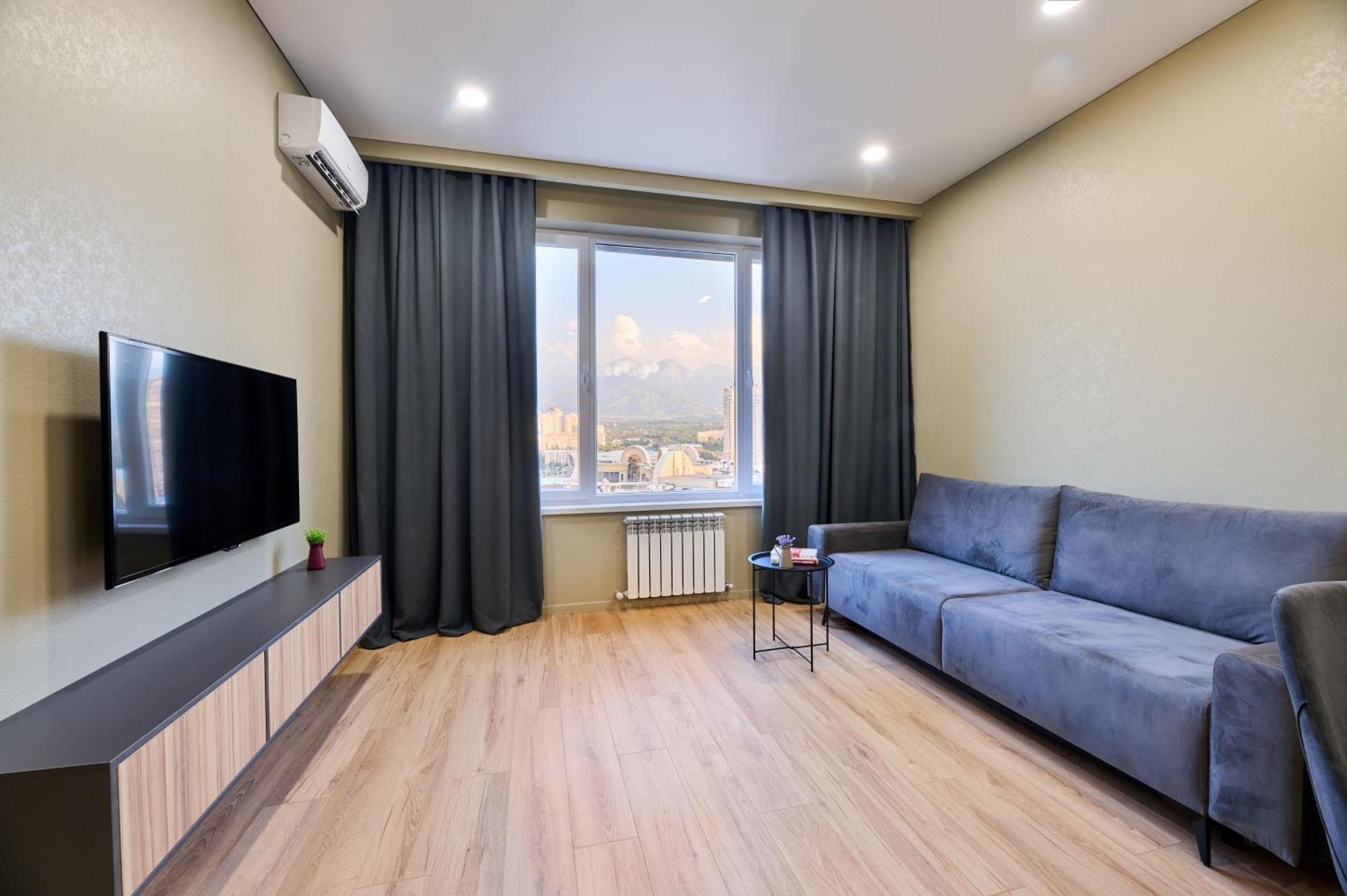 Five Business-Class Rooms In R-House Near Mega Center 阿拉木图 外观 照片