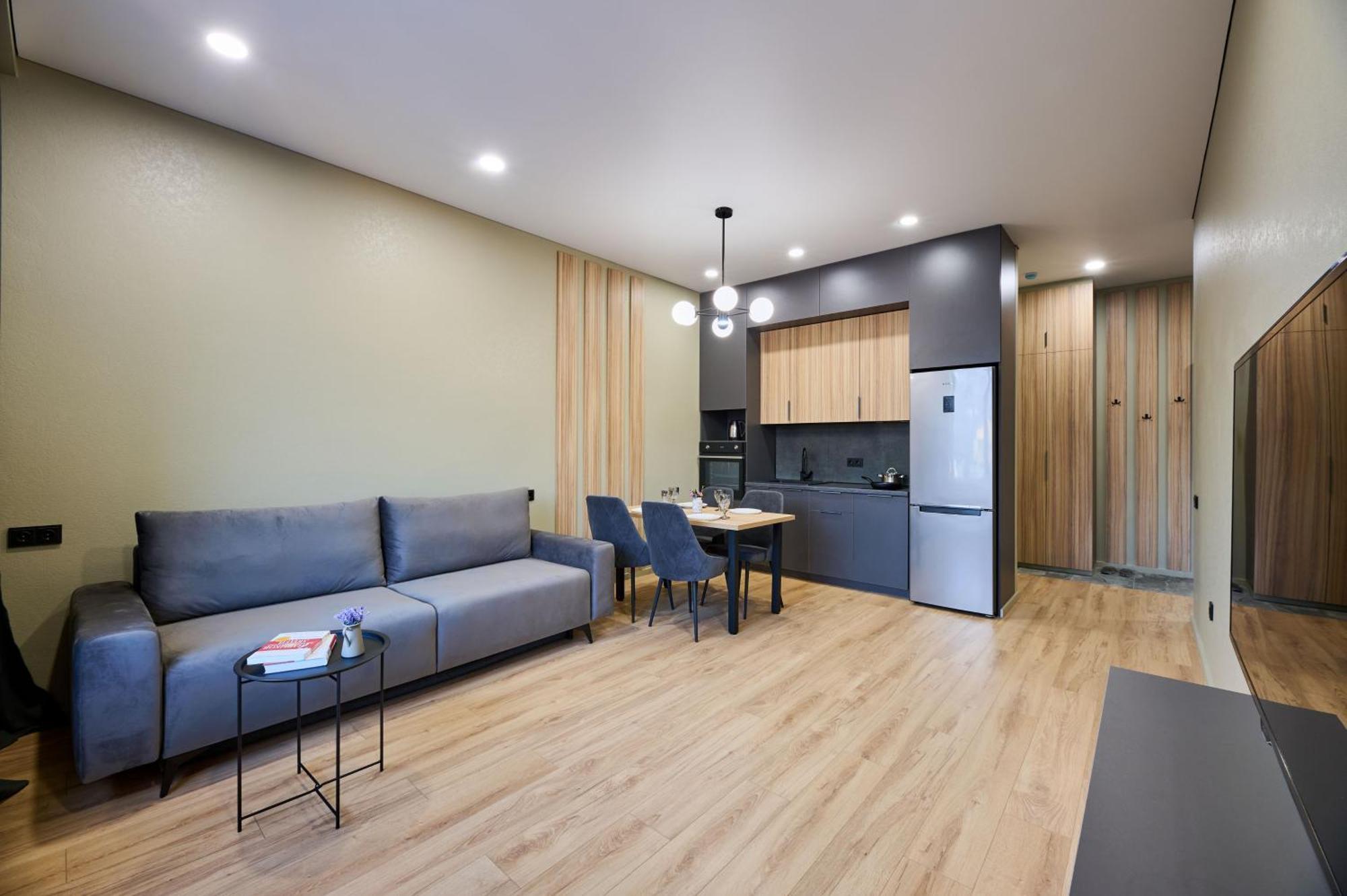 Five Business-Class Rooms In R-House Near Mega Center 阿拉木图 外观 照片